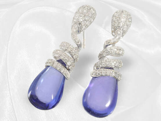 Stud earrings: modern, like new tanzanite diamond stud earri… - photo 2