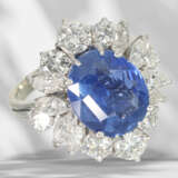 Ring: impressive brilliant-cut diamond/diamond gold ring wit… - фото 3