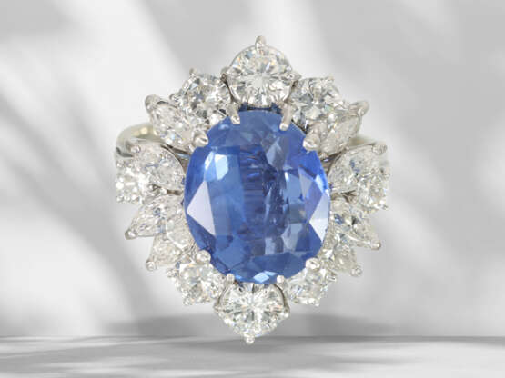 Ring: impressive brilliant-cut diamond/diamond gold ring wit… - photo 4