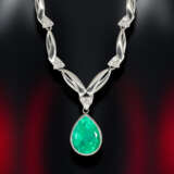 Chain: exceptional platinum necklace with Colombian emerald … - фото 1