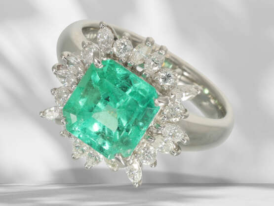 Ring: hochwertiger Platinring mit großem, hochfeinen Smaragd… - Foto 1