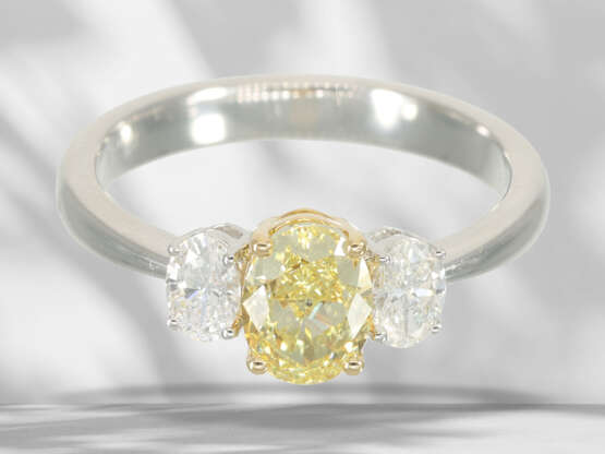Ring: high-quality diamond ring, centre stone Fancy Intense … - photo 2