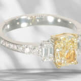 Ring: sehr hochwertiger, neuwertiger Diamantring, Mittelstei… - Foto 2