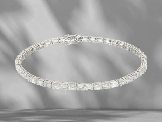 Bracelet: extremely high-quality tennis bracelet with 41 lar… - photo 1