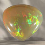 Opal: exceptionally large and beautiful drop opal with a fin… - photo 2