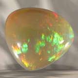 Opal: außergewöhnlich großer und schöner Tropfen-Opal mit fe… - Foto 3
