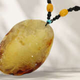Very beautiful and elaborately cut amber cameo pendant, Budd… - фото 4