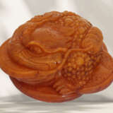 Figure/carving: Asian teak/amber carving, "Money frog/Feng S… - фото 2