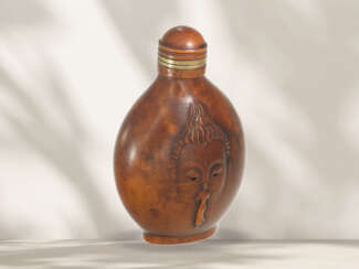 Flacon: decorative old Asian perfume/snuff flacon made of pr…