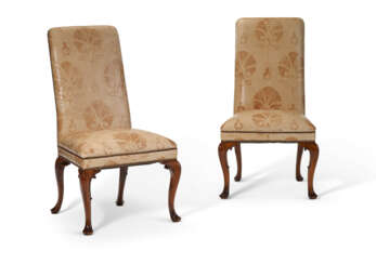 A PAIR OF GEORGE II STYLE WALNUT SIDE CHAIRS