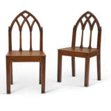 A PAIR OF VICTORIAN OAK 'GOTHICK' HALL CHAIRS - photo 2