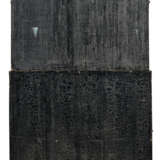 A CHINESE EXPORT BLACK-AND-GILT LACQUER BUREAU CABINET - Foto 6