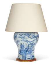 A DUTCH DELFT BLUE AND WHITE JAR, MOUNTED AS A LAMP