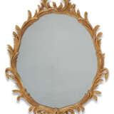 A PAIR OF GEORGE III STYLE GILTWOOD MIRRORS - фото 2