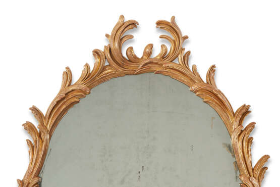 A PAIR OF GEORGE III STYLE GILTWOOD MIRRORS - фото 6