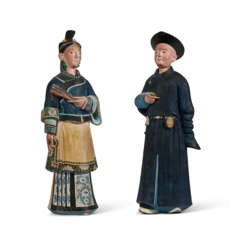 A PAIR OF CHINESE EXPORT POLYCHROME-DECORATED NODDING HEAD FIGURES