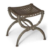A FRENCH CAST-IRON 'CURULE' STOOL - Foto 5