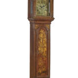A GEORGE III SCARLET, GILT, AND POLYCHROME-JAPANNED LONG-CASE CLOCK - photo 3