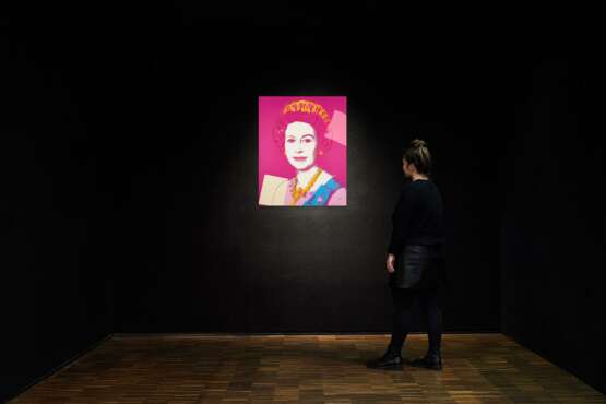 Andy Warhol. Queen Elizabeth II of the United Kingdom (From: Reigning Queens 1985) - фото 3