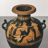 AN ATTIC RED-FIGURED HYDRIA - photo 4