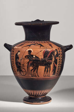 AN ATTIC BLACK-FIGURED HYDRIA - Foto 1