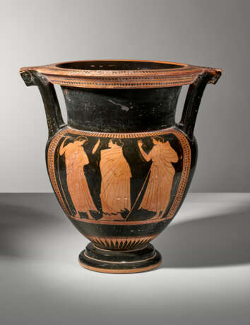 AN ATTIC RED-FIGURED COLUMN-KRATER - фото 2