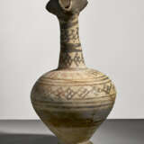 FOUR GREEK AND ETRUSCAN POTTERY VESSELS - фото 7
