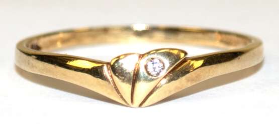 Ring, 585er GG, besetzt mit 1 kl. Brillanten von 0,005 ct., ges. 1,27 g, RG 59 - photo 1