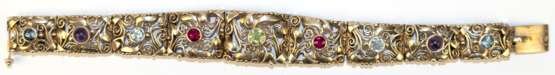 Armband, 835er Silber vergoldet, durchbrochen gearbeitete Glieder im Verlauf besetzt mit 9 diversen Schmucksteinen, L. 18 cm, B. 1,3 cm - 1,9 cm - фото 1
