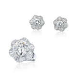 SET OF DIAMOND EARRINGS AND RING - photo 1
