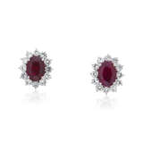 RUBY AND DIAMOND EARRINGS AND RING - photo 4