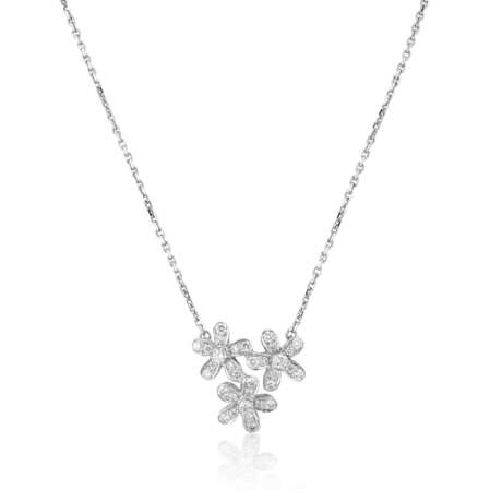 VAN CLEEF & ARPELS SET OF DIAMOND 'SOCRATE' NECKLACE AND RING - фото 5