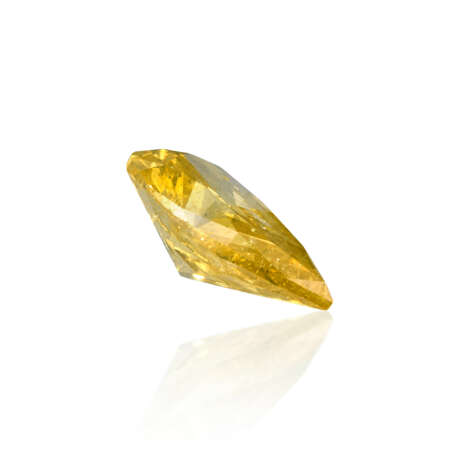 UNMOUNTED COLOURED DIAMOND - photo 3