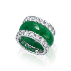 JADEITE ABACUS SEED RING AND PAIR DIAMOND BANDS