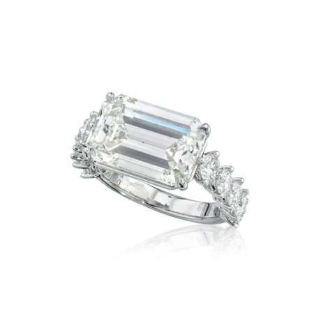 DIAMOND RING - Foto 2