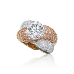 DIAMOND AND COLOURED DIAMOND RING