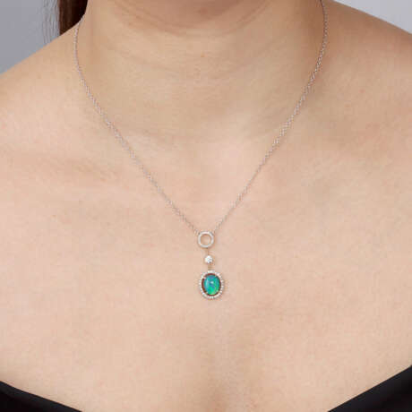 DAVID MORRIS OPAL AND DIAMOND NECKLACE AND EARRINGS - Foto 8