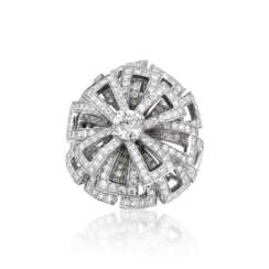 NO RESERVE - CHANEL DIAMOND '1932 SOLEIL' RING