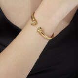 NO RESERVE - CARTIER GOLD AND MULTI-GEM 'PANTHERE' BANGLE AND PENDENT NECKLACE - photo 10