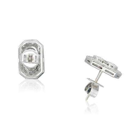 NO RESERVE - DIAMOND EARRINGS AND RING - photo 5