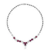 SET OF RUBY AND DIAMOND NECKLACE, BRACELET AND RING - Foto 2