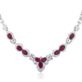 SET OF RUBY AND DIAMOND NECKLACE, BRACELET AND RING - Foto 5