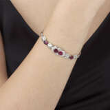 SET OF RUBY AND DIAMOND NECKLACE, BRACELET AND RING - Foto 13