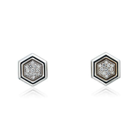 NO RESERVE - PIAGET DIAMOND CUFFLINKS; TOGETHER WITH SET OF DIAMOND RING AND CUFFLINKS - Foto 6