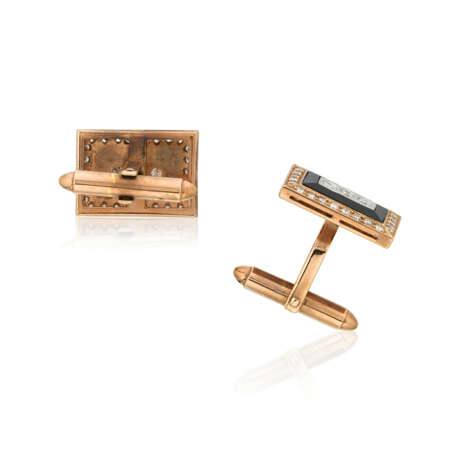NO RESERVE - CULTURED-PEARL, DIAMOND AND ONYX CUFFLINKS; TOGETHER WITH ONYX AND DIAMOND CUFFLINKS - фото 3