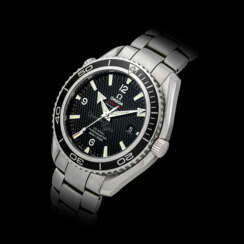 OMEGA, SEAMASTER PLANET OCEAN 600M "QUANTUM OF SOLACE" LIMITED EDITION, REF. 222.30.46.20.01.001