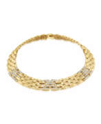 Neck jewellery. CARTIER DIAMOND AND GOLD 'MAILLON PANTHÈRE' NECKLACE
