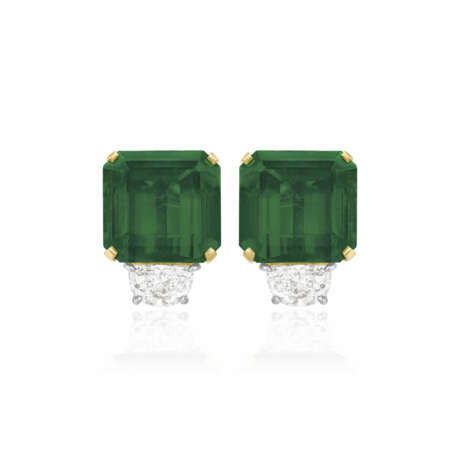 BULGARI EMERALD AND DIAMOND EARRINGS - photo 1