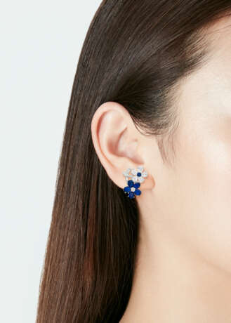 NO RESERVE | SAPPHIRE AND DIAMOND EARRINGS - фото 2