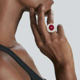 STAR RUBY AND DIAMOND RING - фото 2